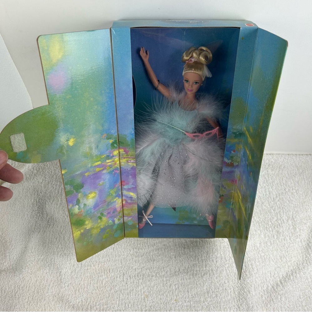 VTG NOS 2000 'Ballet Masquerade' Barbie Doll by Mattel